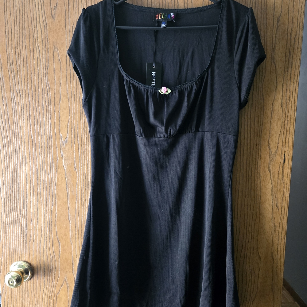 dELiA*s Black Short Sleeve Top